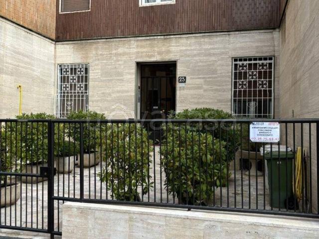 Appartamento in affitto a Milano via Averardo Buschi, 25, arredato, ristrutturato, lavanderia TrovaCasa
