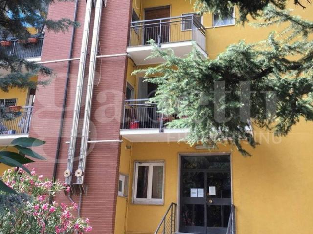 Appartamento in affitto a Milano via Bari, 8, arredato, riscaldamento autonomo, ascensore TrovaCasa