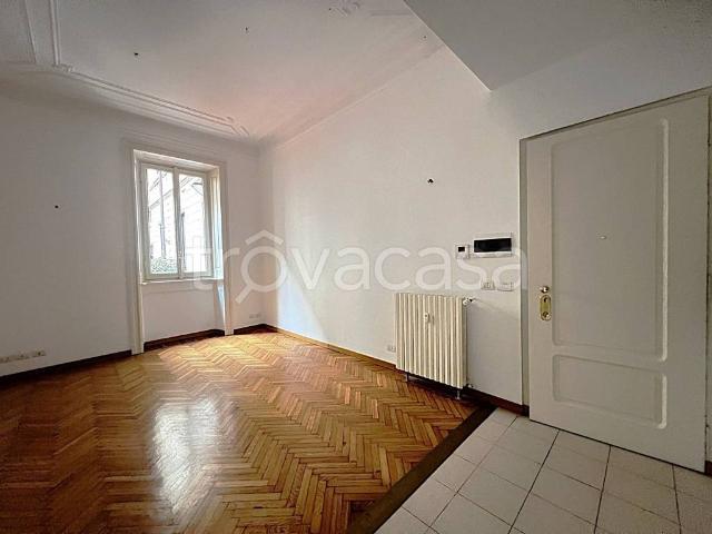 Appartamento in affitto a Milano via Bernardino Zenale, 11, terrazzo, immobile di prestigio, aria condizionata TrovaCasa