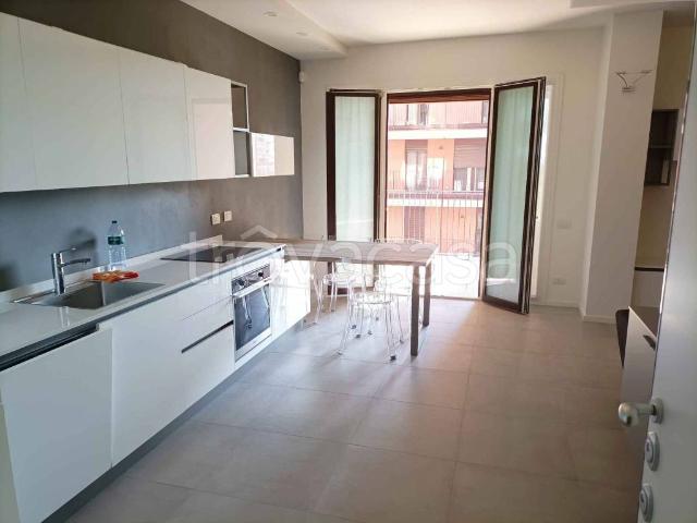 Appartamento in affitto a Milano via Bianca Ceva, arredato, box, terrazzo TrovaCasa