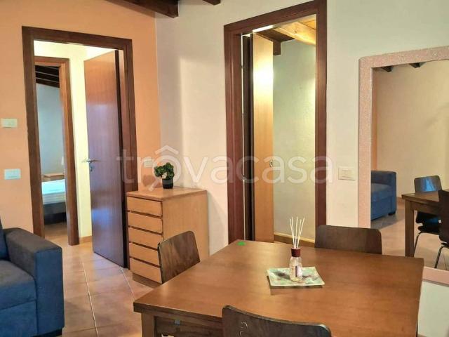 Appartamento in affitto a Milano via Gaetano Osculati, arredato, studio TrovaCasa