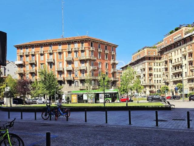 Appartamento in affitto a Milano via George Washington, 105, arredato, ultimo piano, riscaldamento centralizzato TrovaCasa