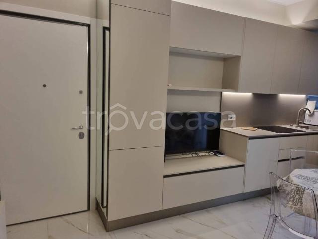 Appartamento in affitto a Milano via Giulio Cesare Procaccini, arredato, terrazzo, ascensore TrovaCasa