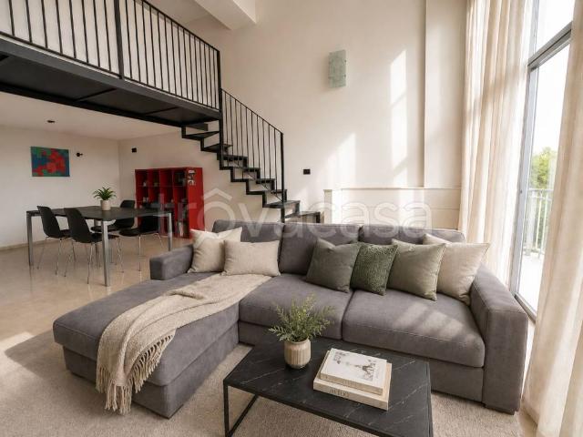 Appartamento in affitto a Milano via Giulio Romano, arredato, giardino privato, immobile di prestigio TrovaCasa