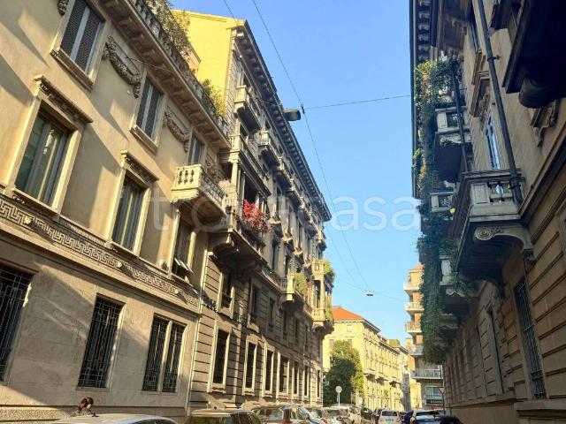 Appartamento in affitto a Milano via Giuseppe e Francesco Carlo Maggiolini, terrazzo, riscaldamento autonomo, doppia esposizione TrovaCasa