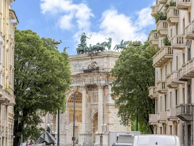 Appartamento in affitto a Milano via Giuseppe Francesco Piermarini, 8, parzialmente arredato, doppia esposizione, aria condizionata TrovaCasa