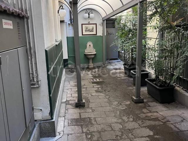 Appartamento in affitto a Milano via Giuseppe Mazzini, arredato, riscaldamento autonomo, lavatrice TrovaCasa