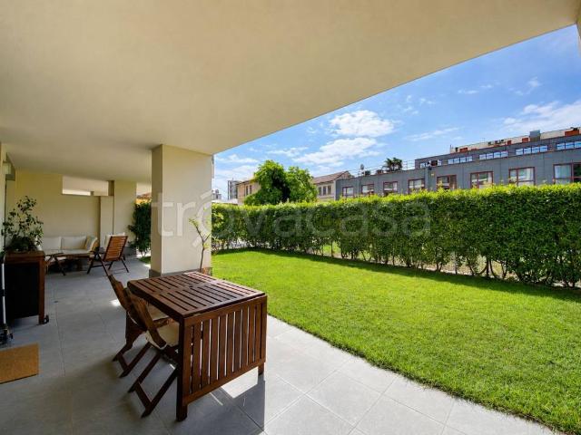 Appartamento in affitto a Milano via Giuseppe Ripamonti, 190, arredato, giardino privato, box TrovaCasa