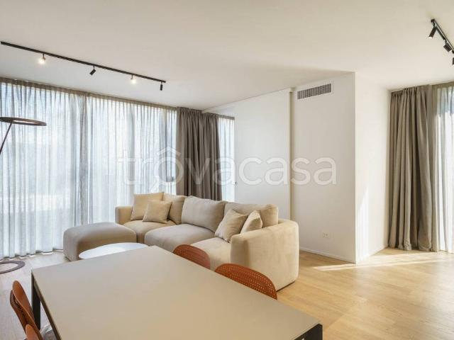 Appartamento in affitto a Milano via Giacomo Watt, 24, arredato, terrazzo, nuova costruzione TrovaCasa