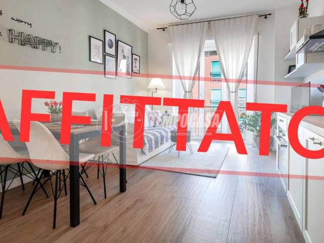 Appartamento in affitto a Milano via Giovanni Arrivabene, arredato, ascensore, vicinanze negozi TrovaCasa