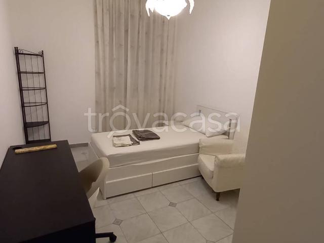Appartamento in affitto a Milano via Giovanni Battista Prandina, 14, arredato, terrazzo, libero subito TrovaCasa