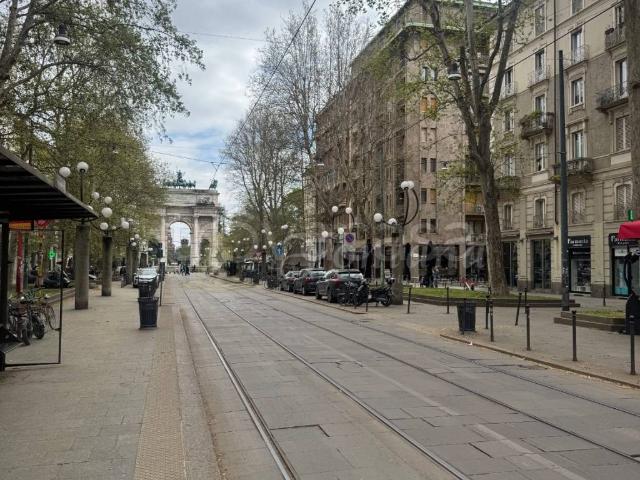 Appartamento in affitto a Milano via Giovanni Gherardini, arredato, ascensore, servizio di portineria TrovaCasa