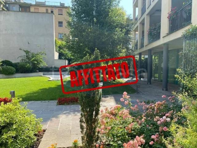 Appartamento in affitto a Milano via Giovanni Paisiello, 10, box, terrazzo, parzialmente arredato TrovaCasa
