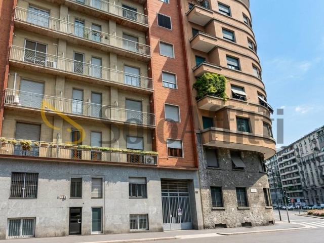Appartamento in affitto a Milano via Giovanni Pierluigi da Palestrina, 14, arredato, doppia esposizione, contesto signorile TrovaCasa