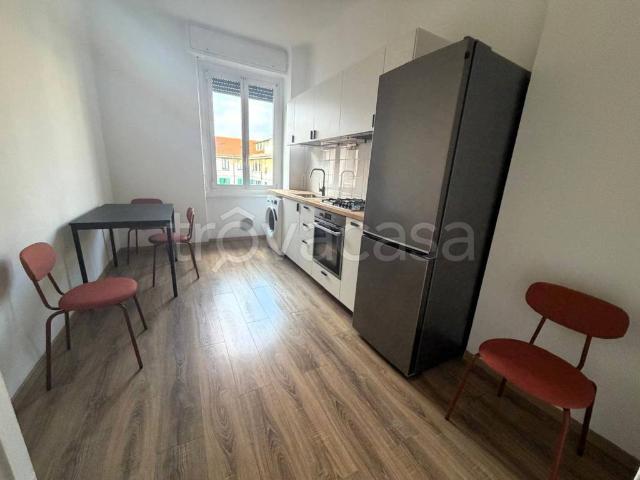 Appartamento in affitto a Milano via Giovanni Pierluigi da Palestrina, parzialmente arredato, ascensore, doppia esposizione TrovaCasa