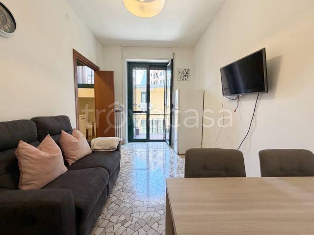 Appartamento in affitto a Milano via Gran San Bernardo, 4, Cenisio