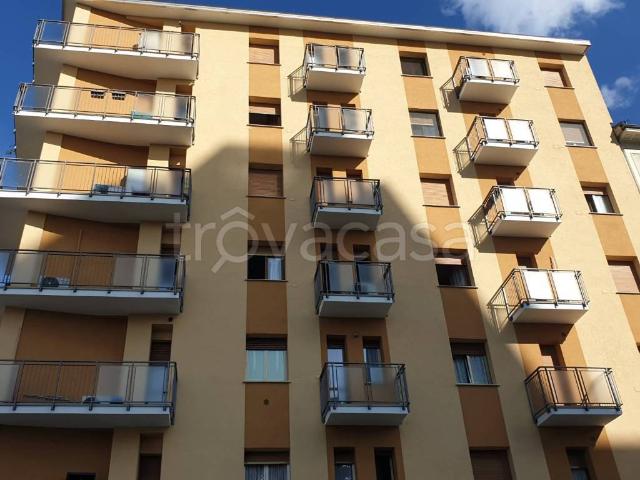 Appartamento in affitto a Milano via Guglielmo Guintellino, 25, arredato, ultimo piano, balcone TrovaCasa