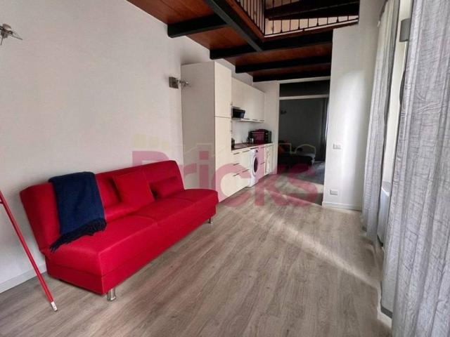 Appartamento in affitto a Milano via Gustavo Fara, parzialmente arredato, ristrutturato, aria condizionata TrovaCasa
