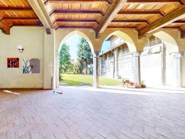 Appartamento in affitto a Milano via Domenico Berra, 10, parzialmente arredato, giardino condominiale, senza ascensore TrovaCasa
