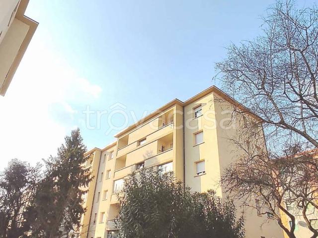 Appartamento in affitto a Milano via Daniele Ricciarelli, arredato, terrazzo, ristrutturato TrovaCasa