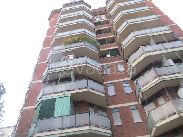 Appartamento in affitto a Milano via dei Fiordalisi, 6, arredato, ascensore, riscaldamento centralizzato TrovaCasa