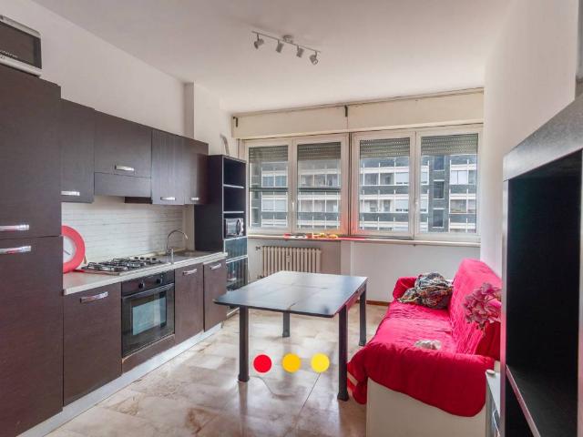 Appartamento in affitto a Milano via dei Guarneri, arredato, terrazzo, ascensore TrovaCasa