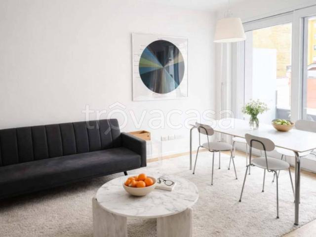 Appartamento in affitto a Milano via dei Sormani, arredato, terrazzo, luminoso TrovaCasa