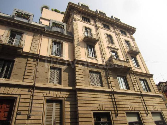 Appartamento in affitto a Milano via delle Erbe, 2, arredato, immobile di prestigio, ascensore TrovaCasa