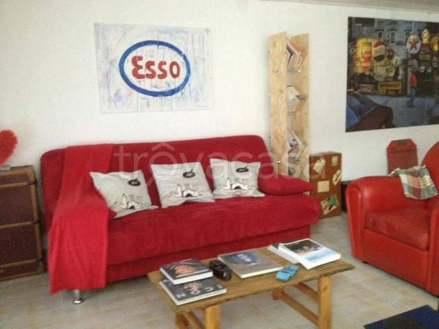 Appartamento in affitto a Milano via Emilio Cornalia, arredato, centrale, cabina armadio TrovaCasa