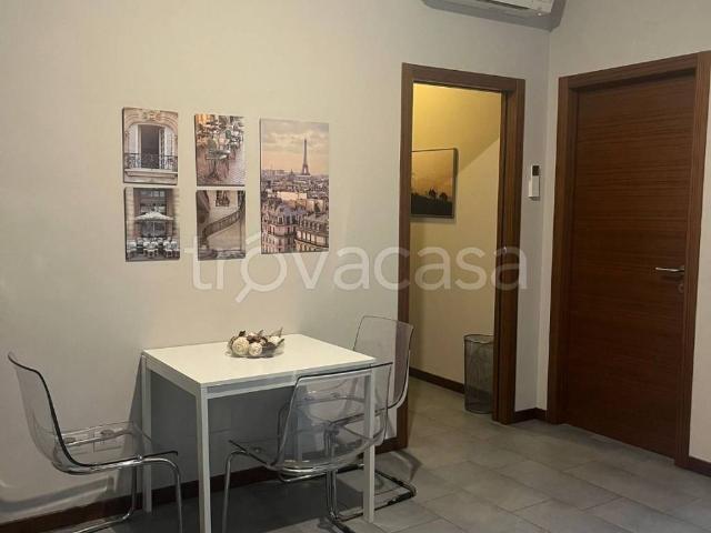 Appartamento in affitto a Milano via Emilio Treves, 3, arredato, libero subito, aria condizionata TrovaCasa