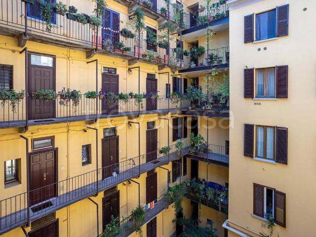 Appartamento in affitto a Milano via Fabio Mangone, 2, arredato, riscaldamento autonomo, immobile di prestigio TrovaCasa