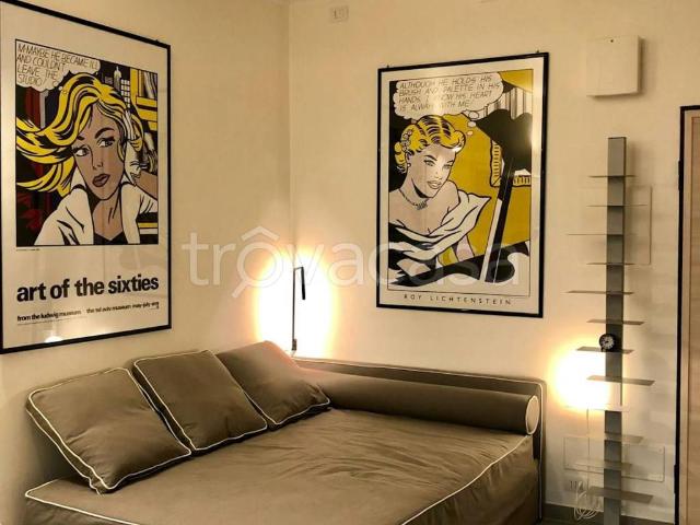 Appartamento in affitto a Milano via Federico Faruffini, arredato, studio TrovaCasa