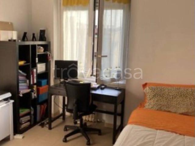 Appartamento in affitto a Milano via Ferdinando Bocconi, 5, arredato, aria condizionata, luminoso TrovaCasa