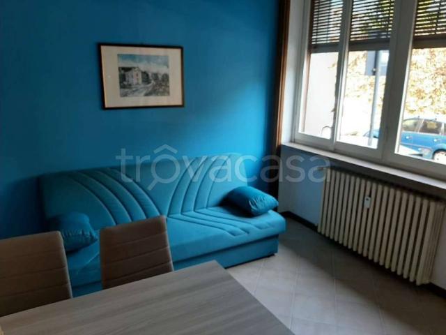 Appartamento in affitto a Milano via Filippetti, arredato, doppia esposizione, libero subito TrovaCasa
