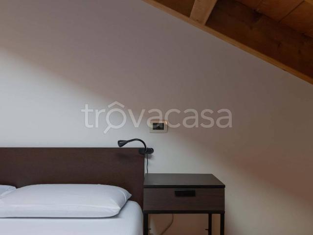 Appartamento in affitto a Milano via Filippo Baldinucci, arredato, luminoso, cucina a vista TrovaCasa