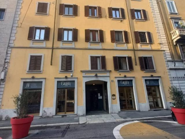 Appartamento in affitto a Milano via Filippo Corridoni, 35, giardino, parzialmente arredato, buono stato TrovaCasa