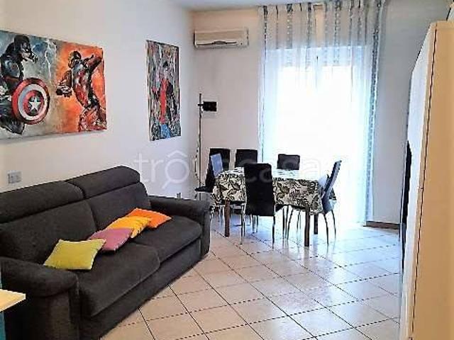 Appartamento in affitto a Milano via Fra Bartolomeo, 14, arredato, ascensore, doppia esposizione TrovaCasa