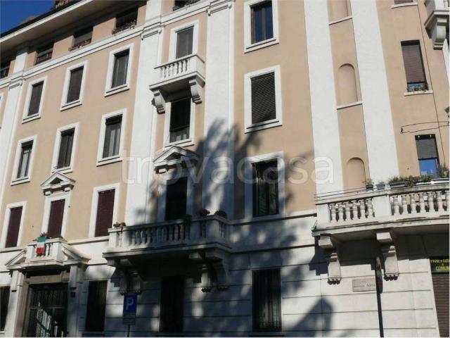 Appartamento in affitto a Milano via Francesco Nava, 34, arredato, ascensore, riscaldamento centralizzato TrovaCasa