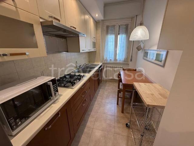 Appartamento in affitto a Milano via Francesco De Sanctis, 43, arredato, ascensore, doppia esposizione TrovaCasa