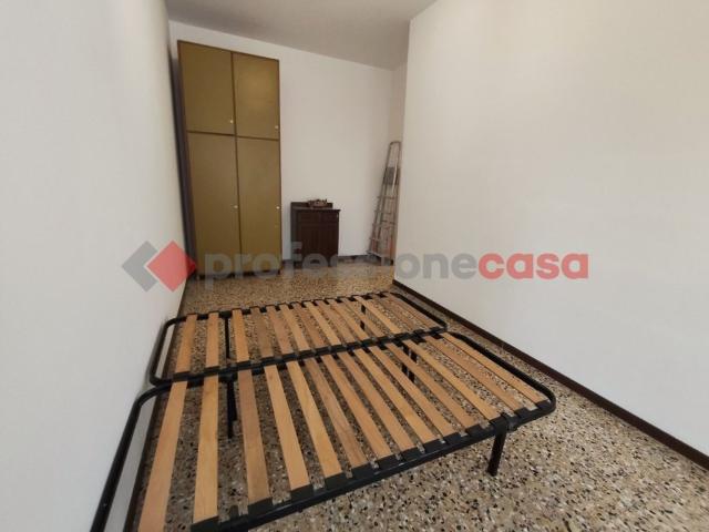 Appartamento in affitto a Milano via imbonati 61, parzialmente arredato, servizio di portineria, bagno finestrato TrovaCasa