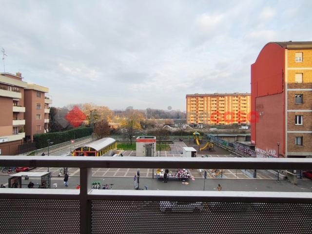 Appartamento in affitto a Milano via imbonati 83, arredato, box, ascensore TrovaCasa