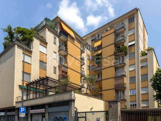 Appartamento in affitto a Milano via Innocenzo Isimbardi, 29, arredato, contesto signorile, vicinanze negozi TrovaCasa