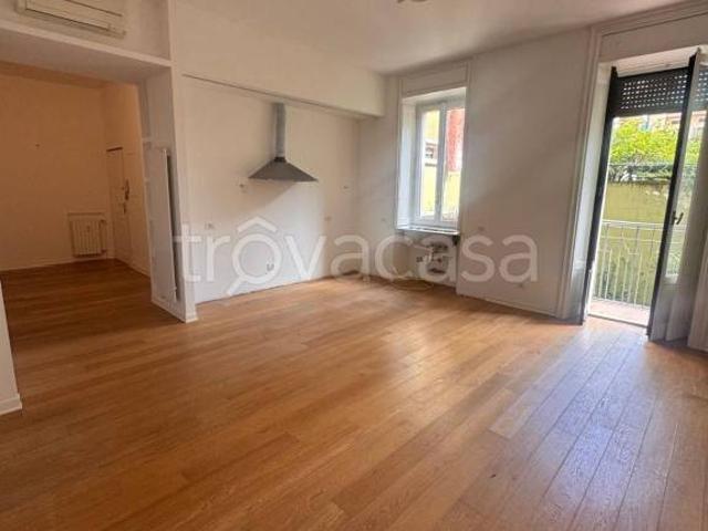 Appartamento in affitto a Milano via Odoardo Tabacchi, 4, Corso San Gottardo