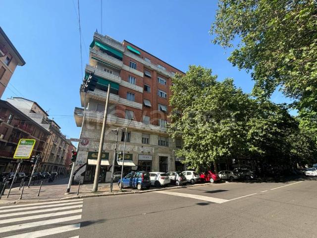 Appartamento in affitto a Milano via Odoardo Tabacchi, 3, arredato, terrazzo, ascensore TrovaCasa
