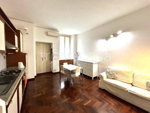 Appartamento in affitto a Milano via Lomellina, 5, arredato, doppia esposizione, ristrutturato TrovaCasa