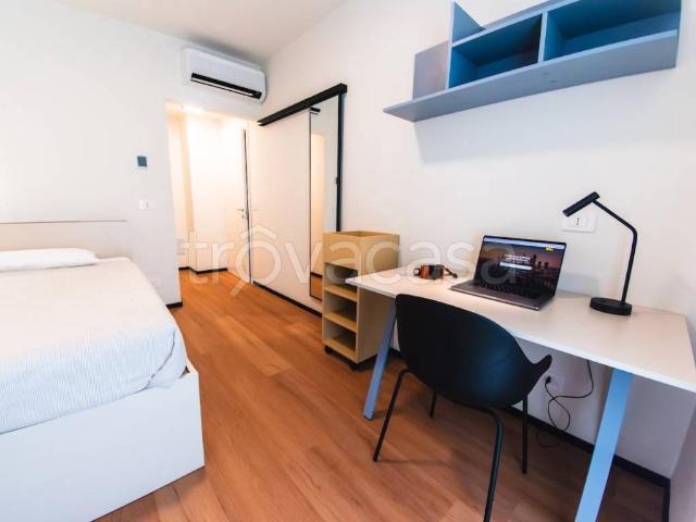Appartamento in affitto a Milano via Leonardo Bistolfi, 5, arredato, terrazzo, nuova costruzione TrovaCasa