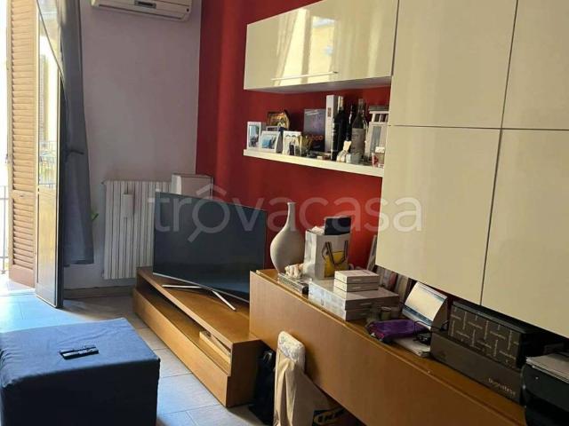 Appartamento in affitto a Milano via Lepontina, arredato, riscaldamento autonomo, aria condizionata TrovaCasa