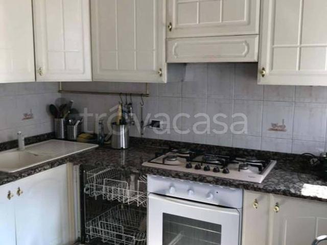 Appartamento in affitto a Milano via Lucca, Bisceglie