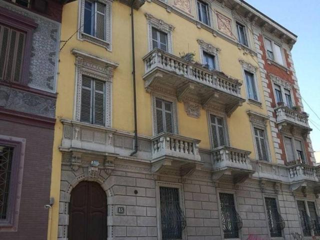Appartamento in affitto a Milano via Ludovico Mancini, 15, parzialmente arredato, vicinanze negozi, parquet TrovaCasa