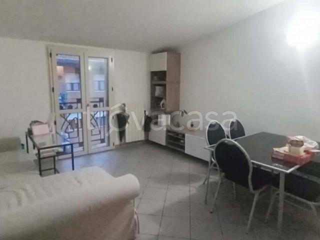 Appartamento in affitto a Milano via Luigi Ornato, arredato, zona residenziale, balcone TrovaCasa